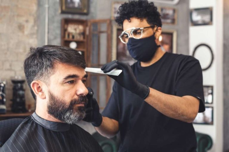 Learn About The Most-Preferred Haircutting Techniques Used By Barber